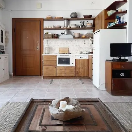 דירה Garden Bliss With Sea Views, *