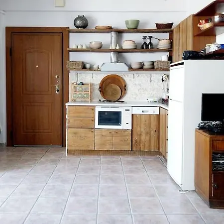 Apartment Garden Bliss With Sea Views, Afytos